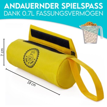 Gelbe Haustierspielzeugtasche mit Logo, 18 cm x 7 cm, Klettverschluss, Griff, beschriftet mit "ANDAUERNDER SPIELSPASS DANK 0.7L FASSUNGSVERMÖGEN."