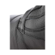 Nahaufnahme eines schwarzen Leder-Ha harness, das detaillierte Nähte und Texturen zeigt.