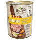 Dosen-Hundefutter von Betty's Landhausküche, mit Huhn, Süßkartoffel, Karotte und Birne. Das Etikett besagt "Huhn mit Süßkartoffel, Karotte und Birne."