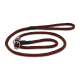 Rot-schwarze geflochtene Schleppleine für Hunde mit Metallringen und Schlaufenhandgriff.