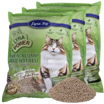 Drei Säcke Lyra Pet Pine Clumping Katzenstreu mit einem Katzenbild auf der Vorderseite, das Text über natürlichen Kiefernduft und biologisch abbaubare Inhaltsstoffe zeigt.
