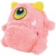 Roze pluizig eenogig monster knuffeldier voor huisdieren met gele oren en geborduurde details.