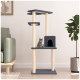 Ein stilvoller Katzenbaum mit mehreren Ebenen, der einen gemütlichen Rückzugsort bietet und eine verspielte getigerte Katze zeigt, die auf einer der Plattformen sitzt.