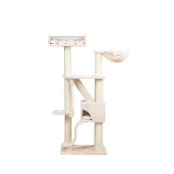 Weißer mehrstöckiger Katzenbaum mit einer gemütlichen Hängematte, Kratzpfosten und einer oberen Plattform für Katzen zum Spielen und Ausruhen.