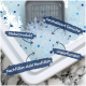 Nahaufnahme einer Katzenstreu-Box mit blauen und weißen Kristallen, beschriftet auf Deutsch: "Naturprodukt," "neutralisiert Gerüche," "unparfümiert," "Nachfüllen."
