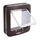 SureFlap Haustiertür in Dunkelbraun, mit einer transparenten Klappe und einem eleganten Design, ideal für den Zugang von Haustieren.