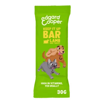 Edgard Cooper "Keep It Up" Riegelverpackung mit einem Golden Retriever und einem Französischen Bulldoggen, beschriftet mit "Lamm und Truthahn" und "Reich an Vitaminen."