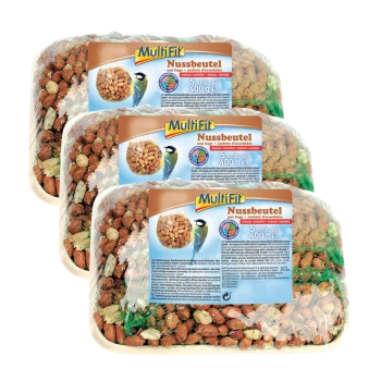 Trois paquets de sacs de noix Multifit pour oiseaux, chacun contenant 5 pièces, 400g au total, avec une étiquette bleue présentant une illustration d'oiseau.