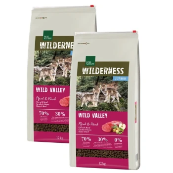 Zwei Beutel 'Wilderness Wild Valley' Haustierfutter, jeweils 12 kg, mit Bildern von Wölfen und Text, der 70% Fleisch und 30% andere Zutaten hervorhebt.