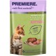 Pochette de nourriture pour chat Premiere mettant en vedette un chaton, avec un texte mettant en avant "Deluxe Ragout avec Poulet & Veau" et "+ Fischöl" (huile de poisson).