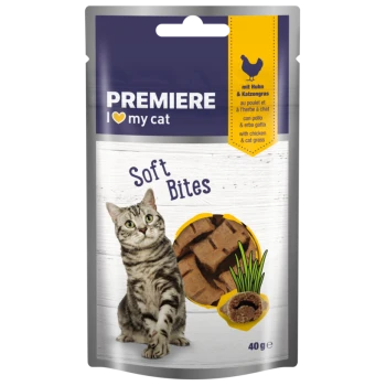 Verpakking van Premiere I Love My Cat Soft Bites kattensnoepjes met een grijze tabby kat, met tekst die kip en kattenkruid ingrediënten aangeeft.