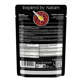 Rückseite eines Catz Finefood Inspired by Nature Katzenfutterbeutels mit Kängurufleisch, natürlichem Beutefang-Konzept und Fütterungsanleitung.