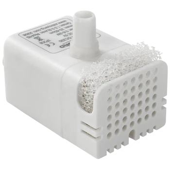 White aquarium filter with a foam pad and a connector, featuring a label with technical specifications.