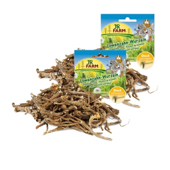 Snack pour animaux de compagnie à base de racine de pissenlit de JR FARM, présentant deux paquets sur un tas de racines séchées, étiquetés "Snack" et "Ergänzungsfutter."