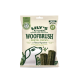 Tüte Lily's Kitchen Woofbrush Zahnpflege-Kauartikel für Hunde (klein 6–10 kg, x7), zeigt zwei dunkle Kausticks.