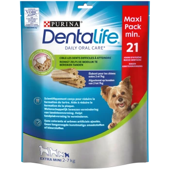 Friandises pour chiens Purina Dentalife Daily Oral Care en Maxi Pack, conçues pour les chiens de 2 à 7 kg, avec des allégations de santé dentaire et une texture à mâcher.
