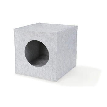 Grau gefilzter Haustierwürfel mit einem runden Eingang, entworfen als gemütlicher Rückzugsort für kleine Haustiere.