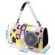 Bunte Haustiertragetasche mit einer Netzseite, 44 cm lang, 25 cm breit und 25 cm hoch, mit einem runden Belüftungsgitter.