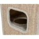 Eine Nahaufnahme eines gemütlichen Haustierverstecks mit einem weichen, plüschigen Innenraum und einem quadratischen Eingang, mit einer strukturierten beigen Außenseite.
