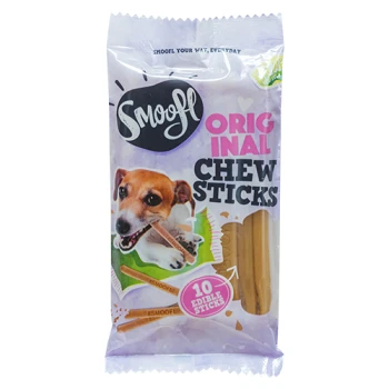 essbare Eis-Stäbchen Verpackung von Smoolf Original Kausticks für Hunde, mit einem glücklichen Hund, der einen Stick kaut, mit '10 essbaren Sticks' deutlich angezeigt.