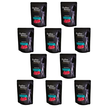 Dziesięć saszetek karmy dla kotów Dolina Noteci Premium, z czarnym tłem i sylwetką kota, oznaczone 'Danie z Tuńczyka'.