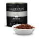 Dose Catz Finefood Pure Kangaroo Nassfutter für Katzen mit Schüssel voller stückigem Fleisch, enthält Nachtkerzenöl, natürliches Beutekonzept.