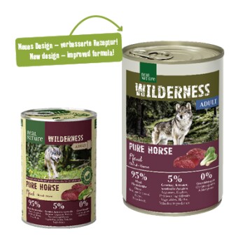 Dose Hundefutter "Wilderness Pure Horse" mit 95% Pferdefleisch, 5% Gemüse und einem Wolf-Bild. Text sagt "Neues Design – verbesserte Formel!"
