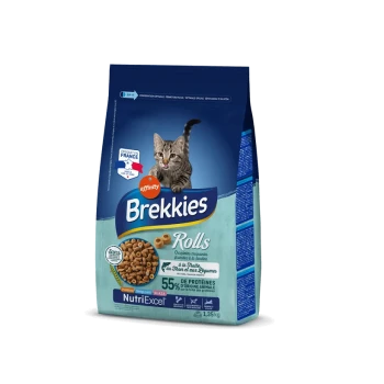 Emballage de nourriture pour chats de Brekkies Rolls, présentant un chat joueur à l'avant, mettant en avant 55 % de protéines animales et la formule NutriExcel.
