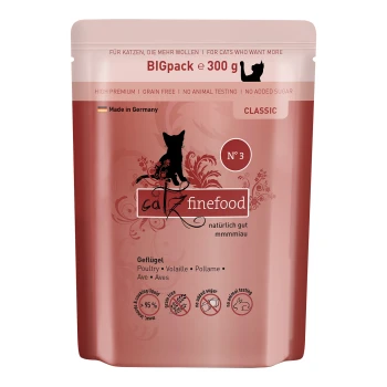 300g Catz finefood Verpackung, "N° 3 CLASSIC," pinkes Design, Katzensilhouette. Etiketten: "Hergestellt in Deutschland," "Getreidefrei," 95% Fleischanteil.