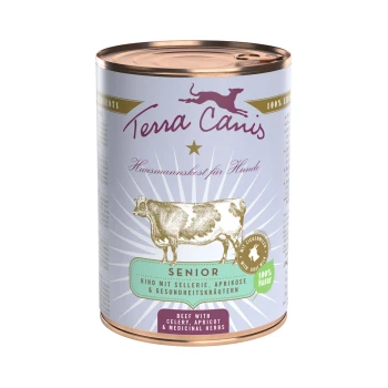 Senior 6x400g Dose Terra Canis Hundefutter mit der Aufschrift "Senior", die Rindfleisch mit Sellerie, Aprikose und Heilkräutern enthält, mit einer Kuhillustration.