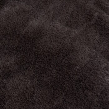 Nahaufnahme einer weichen, dunkelgrauen Tierdecke mit plüschiger Textur, ideal um Haustiere warm und bequem zu halten.
