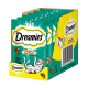 Verpakking van Dreamies kattenvoer met zes zakken van 60g, met een speelse kattenillustratie en een kalkoengrafiek op een heldere turquoise en gele achtergrond.