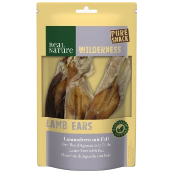 Eine Packung Real Nature Wilderness Lammohren Hundesnacks, die Lammohren mit Fell zeigt und "LAMB EARS" in mehreren Sprachen.