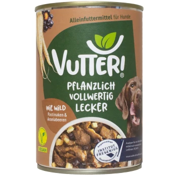 Vutteri Hundefutterdose mit einem braunen Etikett und einem Hundebild, das "Pflanzlich Vollwertig Lecker" und "Alleinfuttermittel für Hunde" angibt.