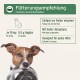 Fütterungsempfehlung für Haustiere, die eine Schüssel und einen Hund zeigt. Der Text enthält Dosierung pro Gewicht, Mischanweisungen und Eignung für alle Altersgruppen.