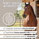 Braunes Pferd neben einem Stall mit überlagertem Text 'REAVET® ZEOLITH VET UNTERSTÜTZT MIT' und einem Aufzählungspunkt, der die Adsorptionsfähigkeit erwähnt.