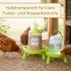 Hühner an grünem GarPet-Futterspender und -Tränke; Schild: 'Halbtransparent für klare Futter- und Wasserkontrolle'.