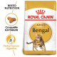 Sac de nourriture pour chat Royal Canin Adult Bengal avec une illustration d'un chat Bengal en train de courir, avec un texte mettant en avant la nutrition de la race et la performance digestive.