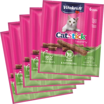 Cat Stick Multipack 5x6 Stück Huhn und Katzengras Vitakraft CatStick gesunde Verpackung mit sechs Sticks, beschriftet mit "95% Extra Fleischig," mit Huhn und Katzenkräuter-Zutaten.