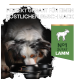 Ein Merle-Hund frisst aus schwarzen "Purina Pro Plan" Schalen mit dem Text: "Perfekt gegart für einen köstlichen Geschmack" und "N°1 Zutat Lamm."