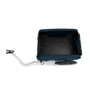 Eine Draufsicht auf einen Haustieranhänger mit einem dunkelblauen Stoffbezug, einem geräumigen schwarzen strukturierten Innenraum und einem silbernen Befestigungsarm.