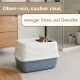 Katze spitzt aus überdachter Katzentoilette im Badezimmer; Text: 'Oben rein, sauber raus' und 'weniger Streu und Gerüche'.