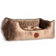 Ein plüschiges, braunes Haustierbett mit erhöhten Seiten und einem weichen Innenraum, mit einem runden Logo auf der Vorderseite.
