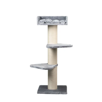 Grauer Kratzbaum für Katzen mit drei Plattformen und einem gemütlichen oberen Bett, ausgestattet mit einem sisalumwickelten Kratzpfosten.