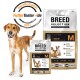 Fröhlicher Hund neben zwei ‚BREED SELECTION‘ Medium (M) Hundefutterbeuteln. Sichtbarer Text: ‚Single Protein & Grain Free‘, ‚FutterTester.de Geprüfte Qualität GUT+‘.