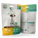 Fellicita Snacksbeutel mit fröhlich sitzendem Hund, Aufschrift 'Huhn & Flussbarsch (Chicken & Perch)' und Gewicht '100 g'