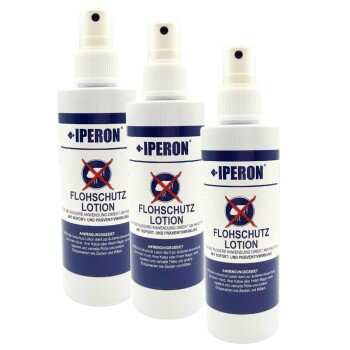 Drei weiße Sprühflaschen mit der Aufschrift IPERON FLOHSCHUTZ LOTION, blauen Bändern und rotem durchgestrichenem Flöhen-Symbol