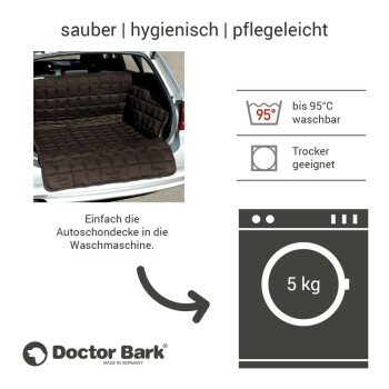 Brauner Haustierautositzbezug, der in einem Fahrzeug ausgestellt ist, mit Text, der seine waschbaren Eigenschaften bis 95°C und trocknergeeignet hervorhebt.