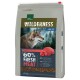 Sac de nourriture pour chien étiqueté "Real Nature Wilderness Adult" avec un loup et de la viande fraîche, indiquant "60% de viande fraîche" et "4 kg."