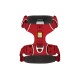 Rotes Hundegeschirr von Ruffwear, mit verstellbaren Riemen, einem gepolsterten Brustbereich und einem reflektierenden Design für Sichtbarkeit.